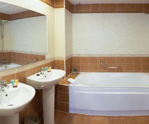 Hotel Wellness Marbella Hills Ojén Eksteriør bilde